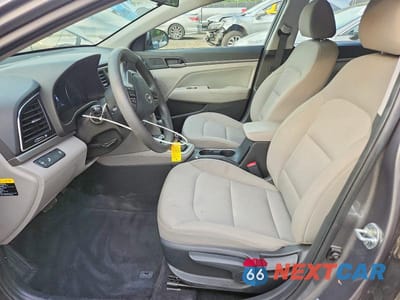 Zdjęcie 7 z 12 samochodu: 2018 HYUNDAI ELANTRA SEL VIN:5NPD84LF9JH283861 - miniatura