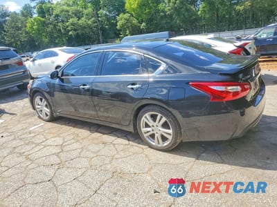 Drugie zdjęcie samochodu z przodu: 2017 NISSAN ALTIMA VIN:1N4BL3AP1HC227162 - miniatura