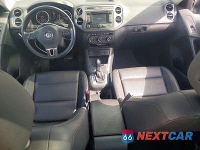 Zdjęcie 8 z 13 samochodu: 2013 VOLKSWAGEN TIGUAN S VIN:WVGBV3AXXDW611370 - miniatura