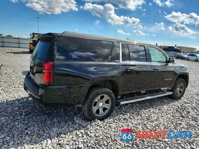 Trzecie zdjęcie samochodu z tyłu: 2015 CHEVROLET SUBURBAN K1500 LT VIN:1GNSKJKC0FR737727 - miniatura
