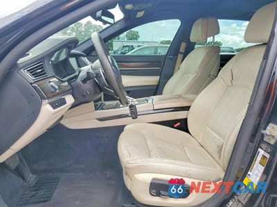 Zdjęcie 7 z 13 samochodu: 2015 BMW 740 LD XDRIVE VIN:WBAYG6C50FD383638 - miniatura
