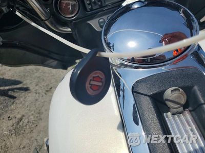 Zdjęcie 8 z 9 samochodu: 2008 HARLEY-DAVIDSON FLHTCUI VIN:1HD1FC4358Y620332 - miniatura