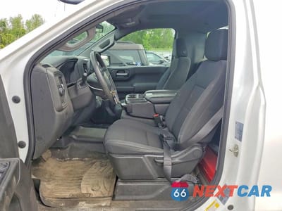 Zdjęcie 7 z 12 samochodu: 2021 CHEVROLET SILVERADO C1500 VIN:3GCNWAEF2MG472175 - miniatura