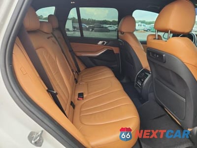 Zdjęcie 10 z 12 samochodu: 2019 BMW X5 XDRIVE40I VIN:5UXCR6C50KLL10694 - miniatura