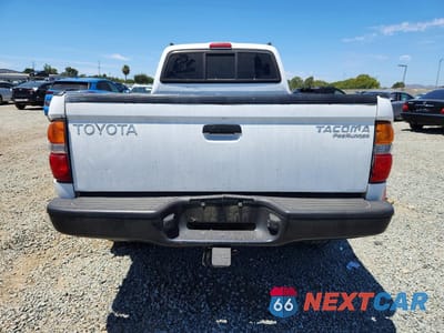 Zdjęcie 6 z 12 samochodu: 2001 TOYOTA TACOMA XTRACAB PRERUNNER VIN:5TESM92N31Z852659 - miniatura