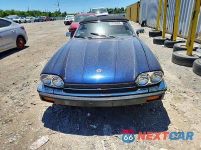 Piąte zdjęcie samochodu w środku: 1988 JAGUAR XJS VIN:SAJNV5847JC143475 - miniatura