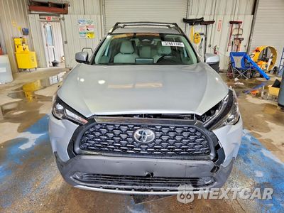 Piąte zdjęcie samochodu w środku: 2024 TOYOTA COROLLA CROSS LE VIN:7MUBAAAG9RV072757 - miniatura