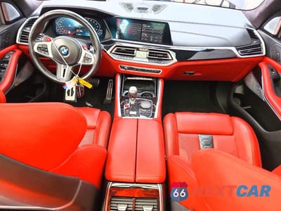 Zdjęcie 8 z 14 samochodu: 2021 BMW X5 M VIN:5YMJU0C08M9H76781 - miniatura