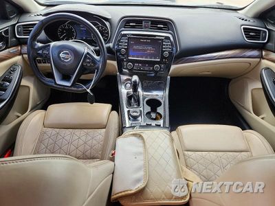 Zdjęcie 8 z 12 samochodu: 2016 NISSAN MAXIMA PLATINUM VIN:1N4AA6APXGC401781 - miniatura