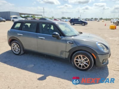 Czwarte zdjęcie samochodu z boku: 2018 MINI COOPER CLUBMAN VIN:WMWLN5C55J2E34195 - miniatura