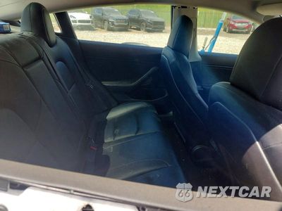 Zdjęcie 10 z 12 samochodu: 2018 TESLA MODEL 3 VIN:5YJ3E1EB3JF104290 - miniatura