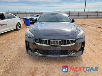 Piąte zdjęcie samochodu w środku: 2023 KIA STINGER GT LINE VIN:KNAE35LD6P6128403 - miniatura