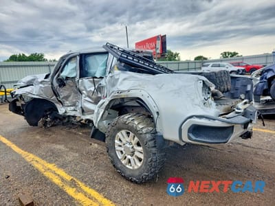 Drugie zdjęcie samochodu z przodu: 2020 GMC SIERRA K2500 DENALI VIN:1GT49REYXLF269067 - miniatura