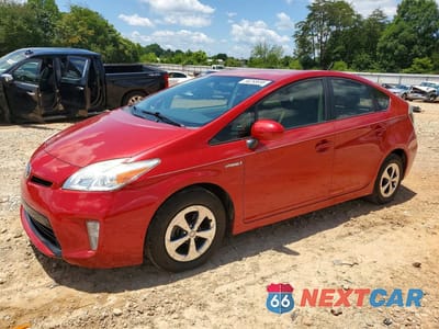 2013 TOYOTA PRIUS THREE JTDKN3DU5D5656549 - główne zdjęcie licytacji z USA - miniatura