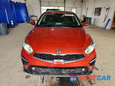 Piąte zdjęcie samochodu w środku: 2019 KIA FORTE EX VIN:3KPF54AD8KE086334 - miniatura