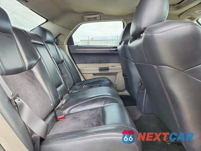 Zdjęcie 10 z 12 samochodu: 2006 CHRYSLER 300C SRT-8 VIN:2C3KA73W16H223767 - miniatura