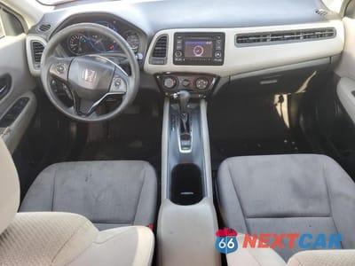 Zdjęcie 8 z 13 samochodu: 2016 HONDA HR-V LX VIN:3CZRU6H35GM714575 - miniatura