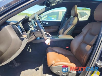 Zdjęcie 7 z 12 samochodu: 2020 VOLVO XC60 T5 INSCRIPTION VIN:YV4102RL0L1571903 - miniatura