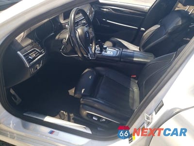 Zdjęcie 7 z 12 samochodu: 2017 BMW 750 XI VIN:WBA7F2C53HG421761 - miniatura
