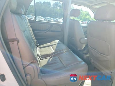 Zdjęcie 11 z 13 samochodu: 2003 TOYOTA SEQUOIA LIMITED VIN:5TDZT38A43S182834 - miniatura