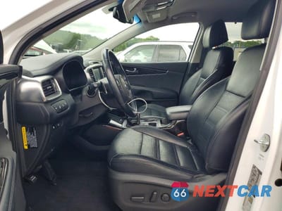 Zdjęcie 7 z 13 samochodu: 2017 KIA SORENTO EX VIN:5XYPH4A12HG260217 - miniatura