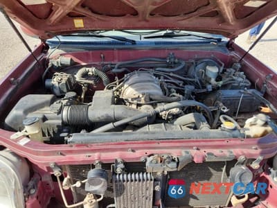 Zdjęcie 11 z 12 samochodu: 2002 TOYOTA TUNDRA ACCESS CAB LIMITED VIN:5TBRT38112S306677 - miniatura