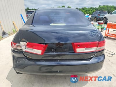 Zdjęcie 6 z 12 samochodu: 2003 HONDA ACCORD EX VIN:JHMCM56613C062583 - miniatura