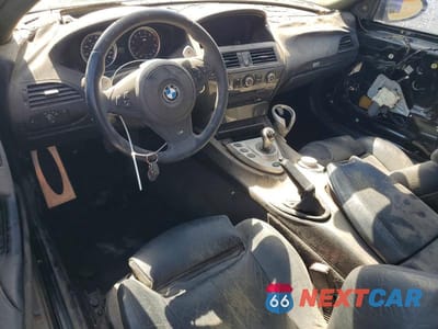 Zdjęcie 8 z 12 samochodu: 2006 BMW M6 VIN:WBSEH93476B797225 - miniatura