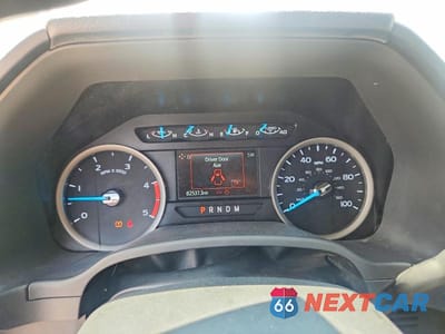 Zdjęcie 9 z 12 samochodu: 2022 FORD F350 SUPER DUTY VIN:1FT8W3BTXNEF80913 - miniatura