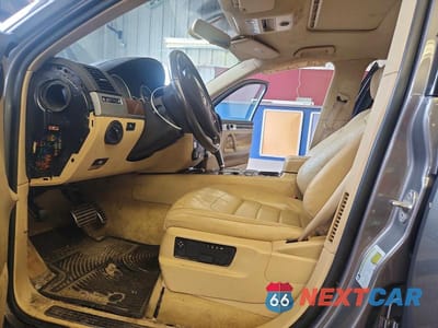 Zdjęcie 7 z 13 samochodu: 2008 VOLKSWAGEN TOUAREG 2 V8 VIN:WVGCB77L08D003352 - miniatura