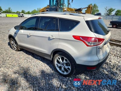 Drugie zdjęcie samochodu z przodu: 2014 FORD ESCAPE TITANIUM VIN:1FMCU9J92EUB59021 - miniatura