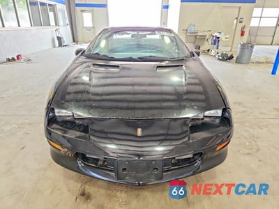 Piąte zdjęcie samochodu w środku: 1996 CHEVROLET CAMARO Z28 VIN:2G1FP22P2T2147704 - miniatura