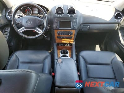 Zdjęcie 8 z 13 samochodu: 2009 MERCEDES-BENZ ML 350 VIN:4JGBB86E39A509734 - miniatura