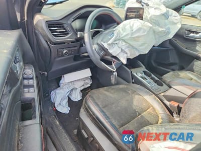 Zdjęcie 8 z 12 samochodu: 2025 FORD ESCAPE ST LINE SELECT VIN:1FMCU9NA0SUB43433 - miniatura