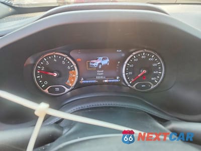 Zdjęcie 9 z 13 samochodu: 2022 JEEP RENEGADE ALTITUDE VIN:ZACNJDE13NPN68401 - miniatura