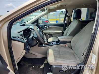 Zdjęcie 7 z 14 samochodu: 2017 FORD ESCAPE SE VIN:1FMCU0GD3HUC18766 - miniatura