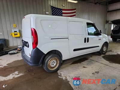 Trzecie zdjęcie samochodu z tyłu: 2020 RAM PROMASTER CITY ST DELIVERY VAN VIN:ZFBHRFAB8L6S36394 - miniatura