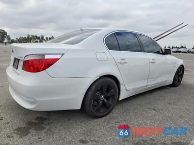 Trzecie zdjęcie samochodu z tyłu: 2007 BMW 530 I VIN:WBANE73577CM55277 - miniatura