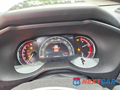 Zdjęcie 9 z 12 samochodu: 2024 TOYOTA RAV4 LE VIN:2T3F1RFV1RC402067 - miniatura