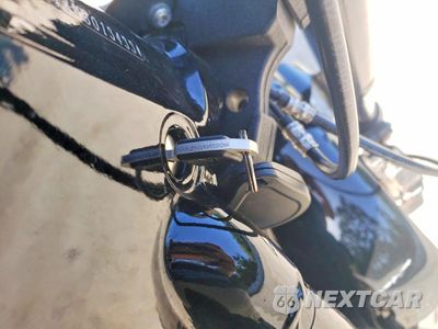 Zdjęcie 8 z 9 samochodu: 2021 HARLEY-DAVIDSON FXLRS VIN:1HD1YWK18MB013433 - miniatura