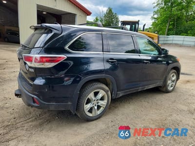 Trzecie zdjęcie samochodu z tyłu: 2015 TOYOTA HIGHLANDER HYBRID LIMITED VIN:5TDDCRFH2FS012389 - miniatura