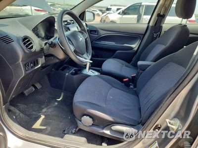 Zdjęcie 7 z 12 samochodu: 2019 MITSUBISHI MIRAGE ES VIN:ML32A3HJ8KH005250 - miniatura