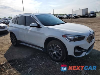 Czwarte zdjęcie samochodu z boku: 2021 BMW X1 XDRIVE28I VIN:WBXJG9C07M5S73660 - miniatura