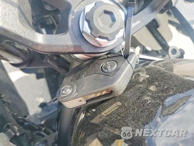Zdjęcie 8 z 9 samochodu: 2025 KAWASAKI EX500 A VIN:ML5EXGJ10SDA51556 - miniatura