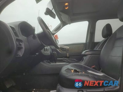 Zdjęcie 7 z 13 samochodu: 2007 FORD ESCAPE LIMITED VIN:1FMCU94127KB88054 - miniatura