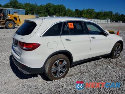 Trzecie zdjęcie samochodu z tyłu: 2016 MERCEDES-BENZ GLC 300 4MATIC VIN:WDC0G4KB5GF022790 - miniatura