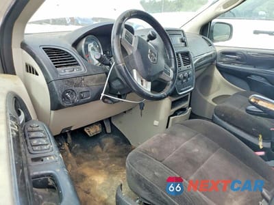 Zdjęcie 8 z 13 samochodu: 2012 DODGE GRAND CARAVAN SE VIN:2C4RDGBG5CR296691 - miniatura