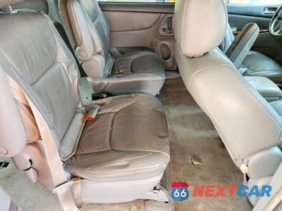 Zdjęcie 11 z 13 samochodu: 2004 TOYOTA SIENNA XLE 7 PASSENGER VIN:5TDZA22C54S017502 - miniatura