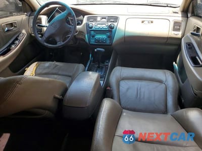 Zdjęcie 8 z 12 samochodu: 2000 HONDA ACCORD EX VIN:1HGCG1657YA047924 - miniatura