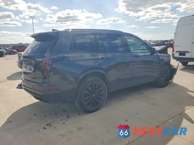 Trzecie zdjęcie samochodu z tyłu: 2023 CADILLAC XT6 SPORT VIN:1GYKPGRS9PZ185795 - miniatura